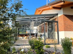 ZANIA seasonal sunroom