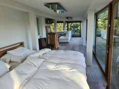 PARADISE year-round sunroom