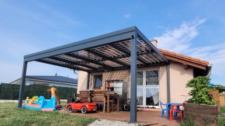 SOLAR ENERGO Aluminium Pergola with Photovoltaic - Connected