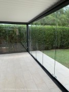 Terrace glazing VG17 with frameless glass