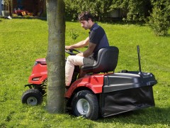 MTD OPTIMA LN 200 H RTG lawn tractor with rear discharge