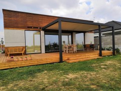 SEESKY bioclimatic self-supporting pergola, the model 2022