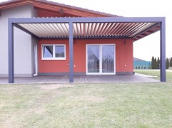 REGULUS bioclimatic pergola