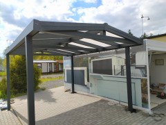 MILANO self-supporting aluminium shelter