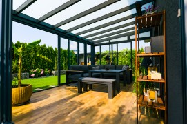 ZANIA seasonal sunroom