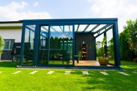 ZANIA seasonal sunroom