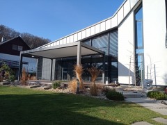 SEESKY bioclimatic self-supporting pergola, the model 2022