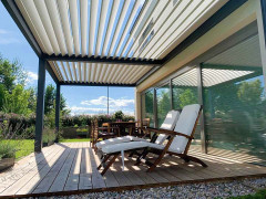 SEESKY bioclimatic pergola