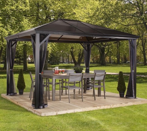 VERONA 2.98x4.23 m, with mosquito net FREE