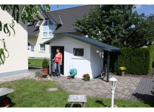 Garden house with plaster of various sizes